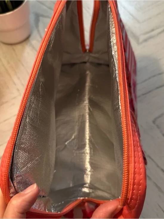 Tupperware Coral and Pink Floral Stripe Lunch Bag - Picture 5 of 5